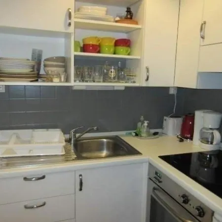 Apartment Angleterre 5 *